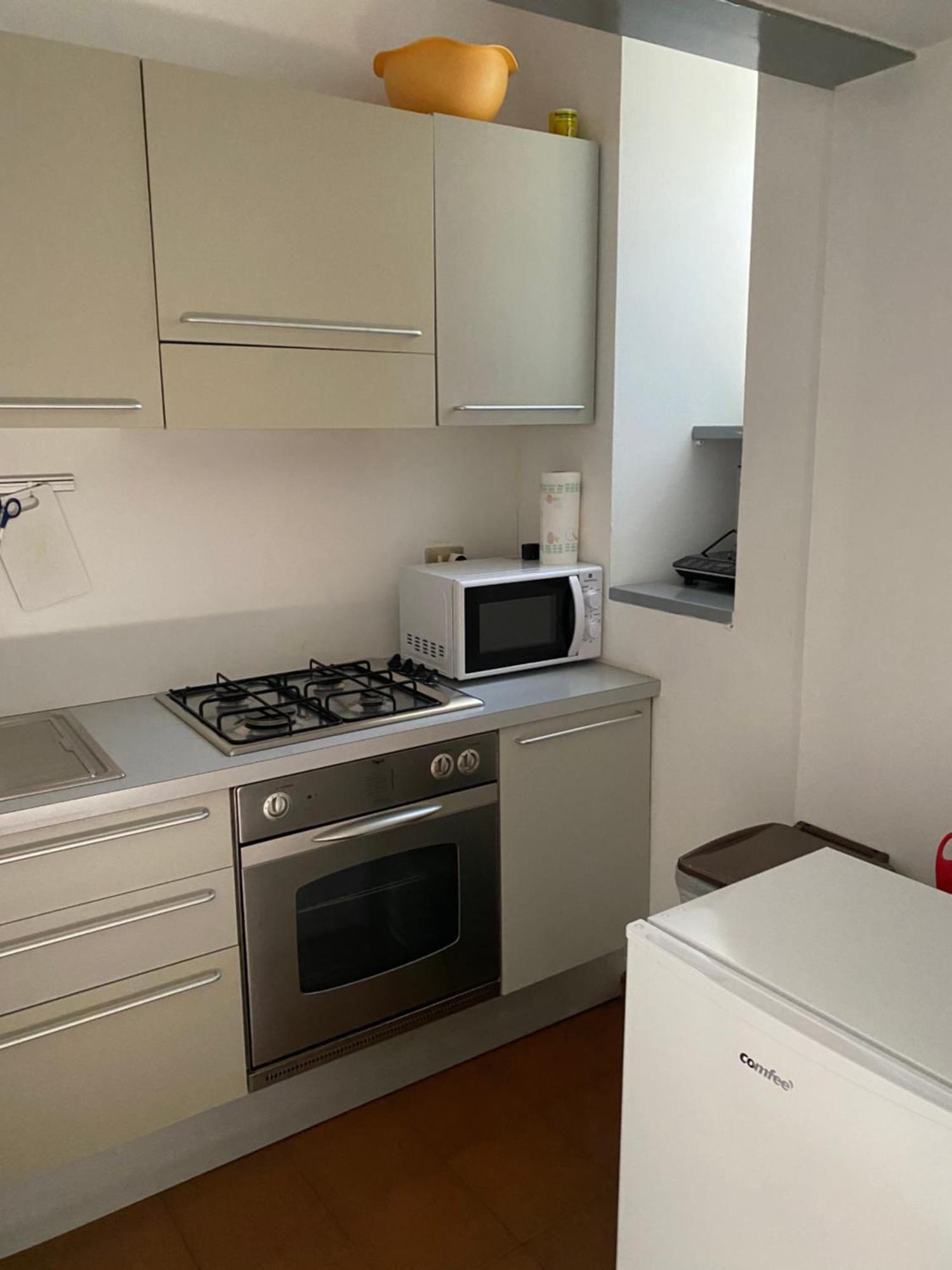 Apartamento Vicolo Forno Mercallo Exterior foto