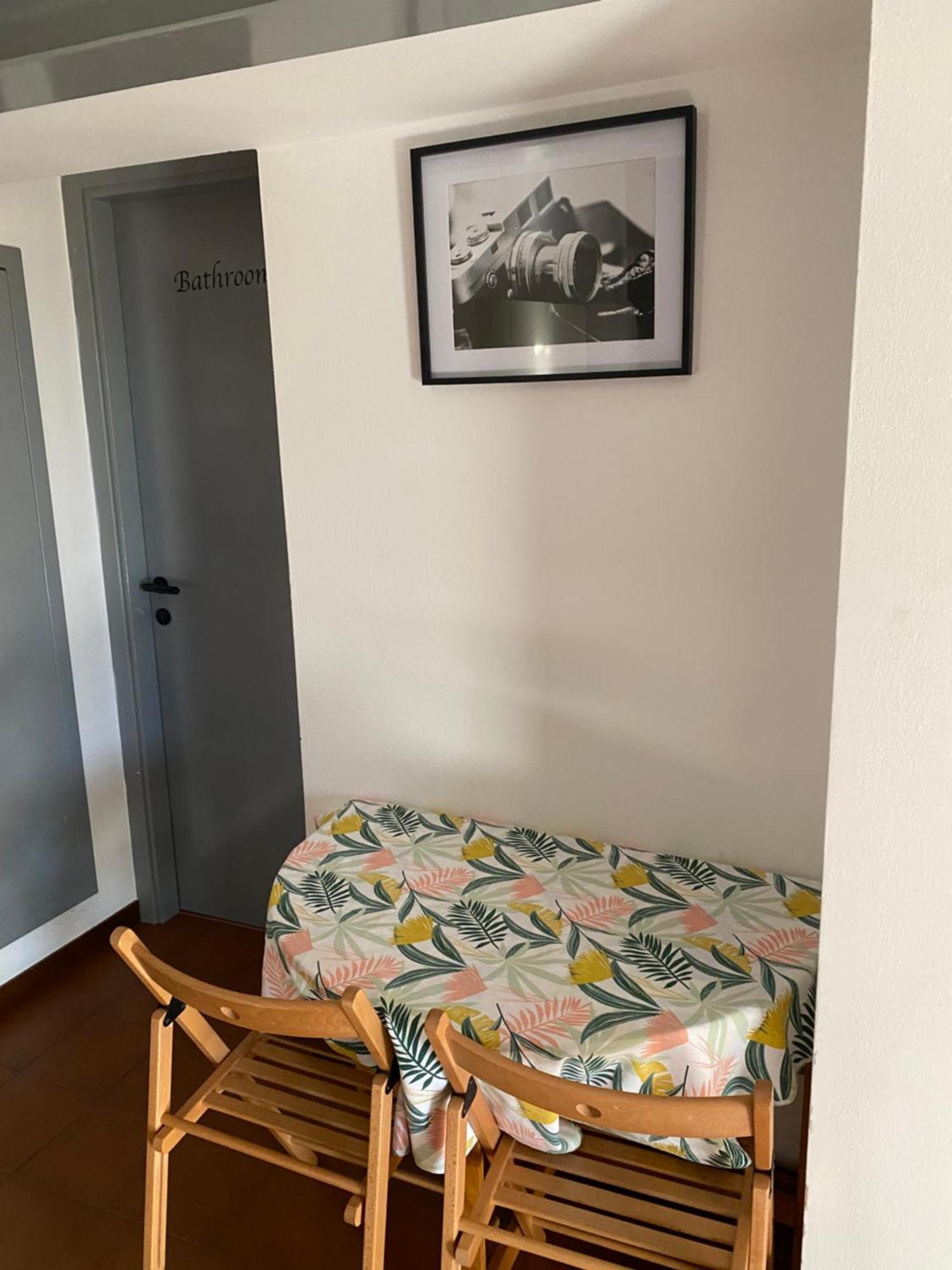 Apartamento Vicolo Forno Mercallo Exterior foto